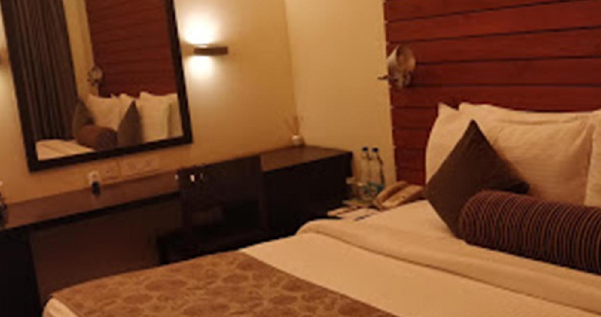 The Golkonda Resort And Spa Χιντεραμπάντ Εξωτερικό φωτογραφία